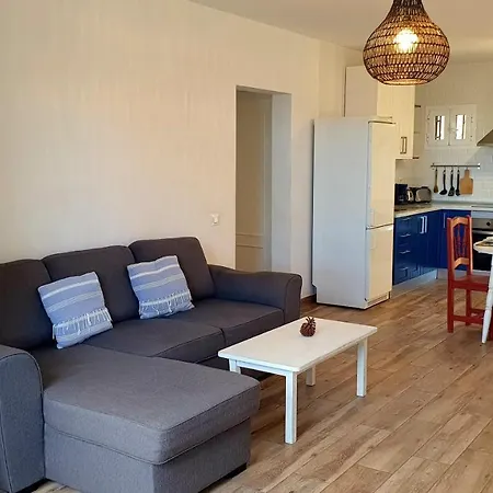 Poris - Seabreeze Poris Apartment